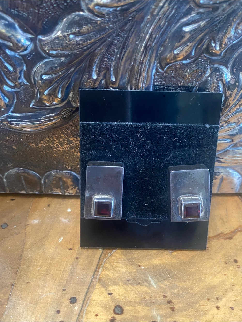 Vintage sterling Silver Square Earrings with Garnet-Red Stones